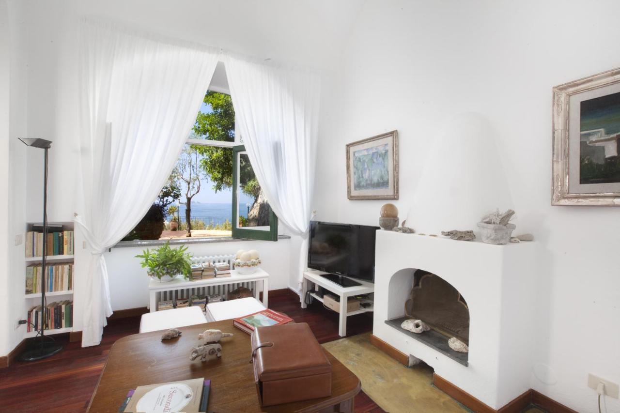Amore Rentals - Villa Lo Scoglio ポジターノ エクステリア 写真