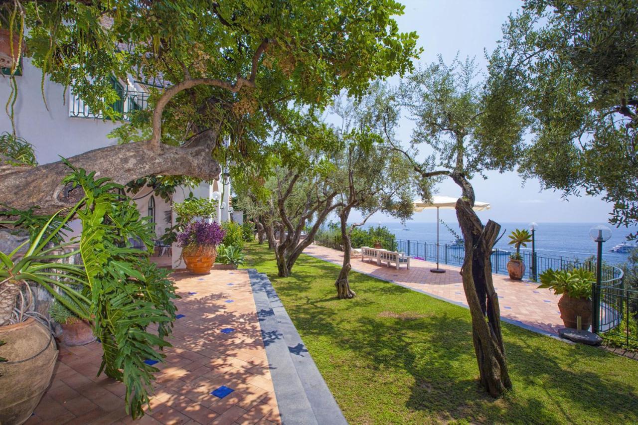Amore Rentals - Villa Lo Scoglio ポジターノ エクステリア 写真